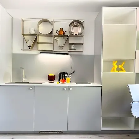 Cozy At Park Near City-center +netflix +wifi * Warszawa